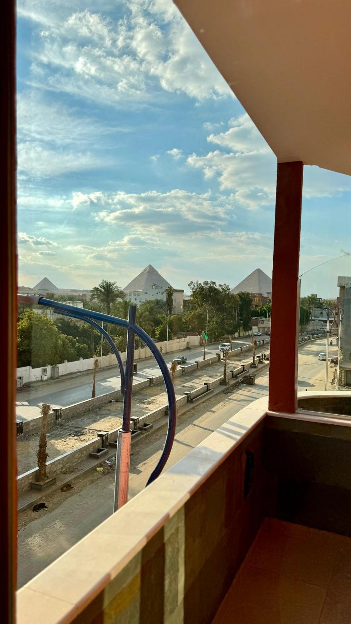 Almas Pyramids View Hotel Kafret el-Gabal المظهر الخارجي الصورة