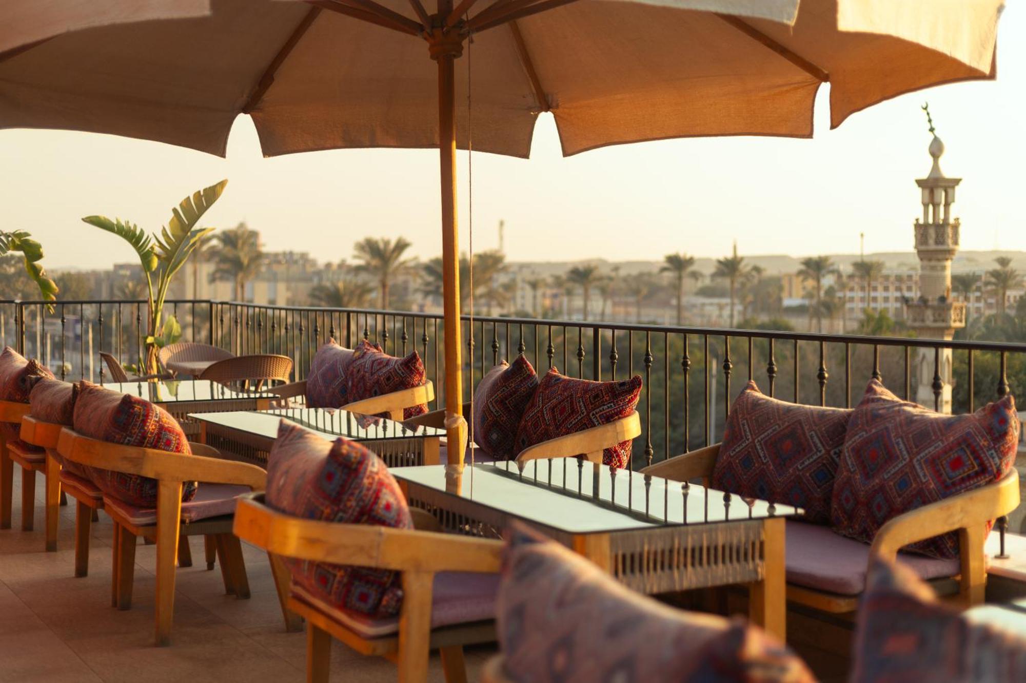 Almas Pyramids View Hotel Kafret el-Gabal المظهر الخارجي الصورة