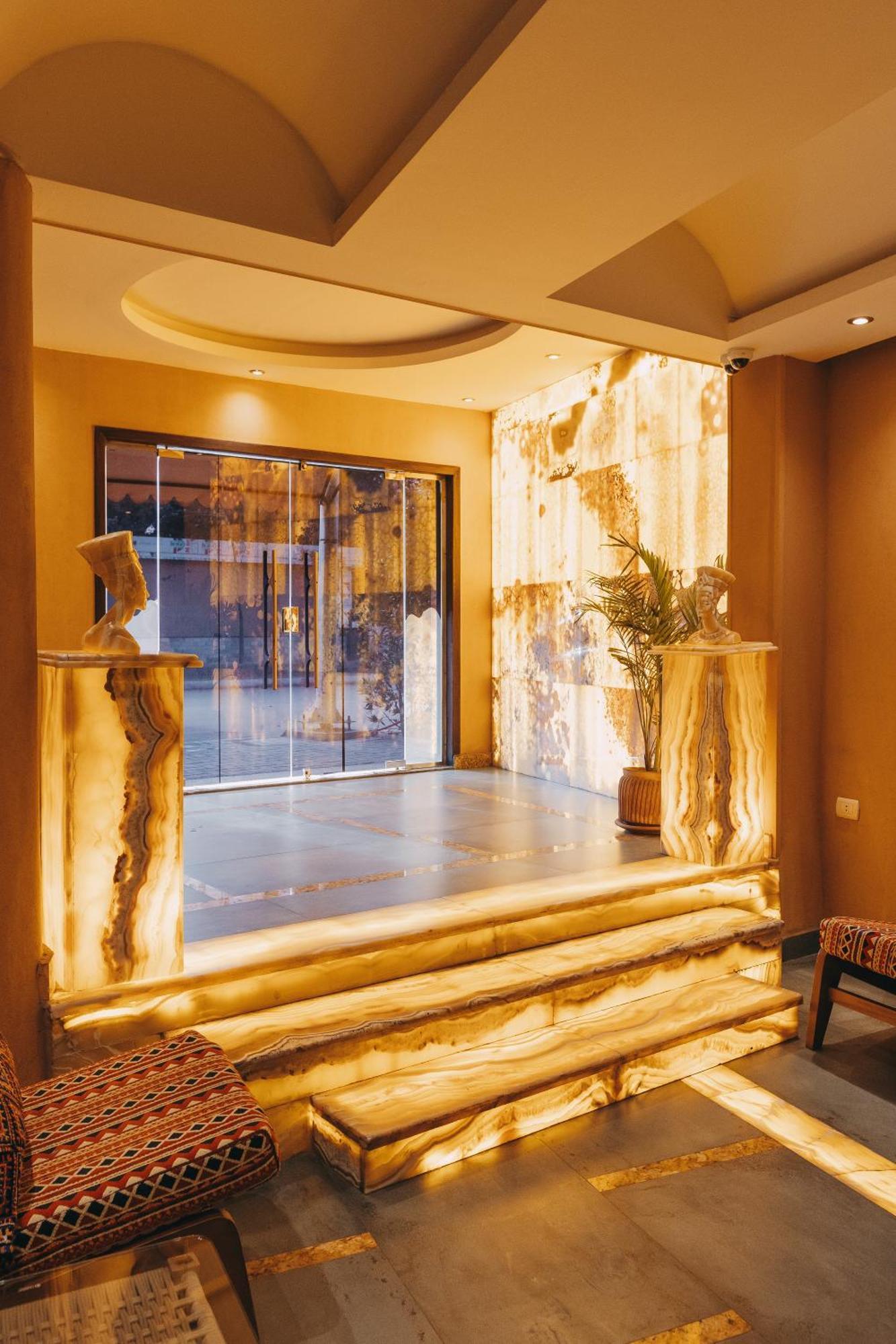 Almas Pyramids View Hotel Kafret el-Gabal المظهر الخارجي الصورة